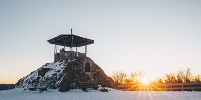 Winterhochzeit - Kapelle - Perfekter Fotospot, nur 500m entfernt von der Bergwelt Kandel - Bergwelt Kandel