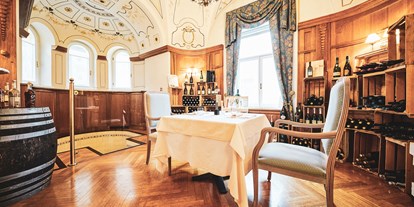 Winterhochzeit - Hochzeits-Stil: Traditionell - Trentino-Südtirol - Genießen Sie ein private dinner - Grand Hotel Imperial