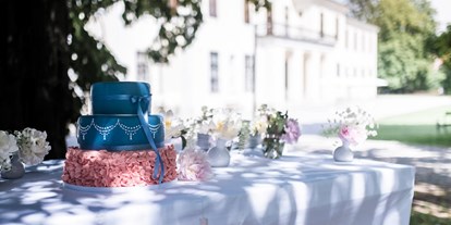 Winterhochzeit - Geeignet für: Geburtstagsfeier - Wien - Eine Trauung im Freien im Schloss Hetzendorf in 1120 Wien.
Foto © weddingreport.at - Schloss Hetzendorf