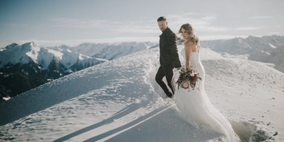 Winterhochzeit - Luftaufnahmen - Winterhochzeit in den Bergen. - FORMA photography