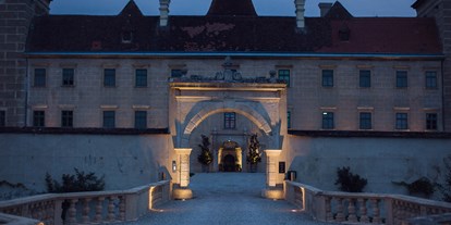 Winterhochzeit - Bewirtung: externe Bewirtung - Feiern Sie Ihre Winterhochzeit auf Schloss Walpersdorf. - Schloss Walpersdorf