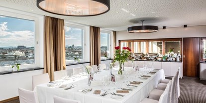 Winterhochzeit - Donauraum - Hochzeit im Hotel Am Parkring - El Panorama - mit Blick über Wien - Hotel Am Parkring Schick-Hotels Wien