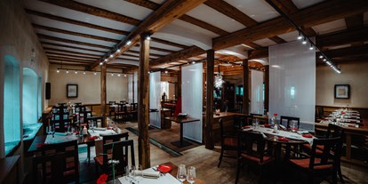 Winterhochzeit - Umgebung: in Weingärten - Castell - Der Festsaal des Restaurant Weinstall bietet Platz für 70 Hochzeitsgäste. - Restaurant Weinstall