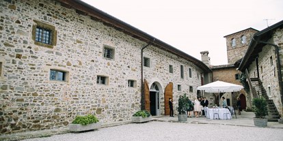 Winterhochzeit - Italien - Hochzeit im Castello di Buttrio in Italien.
Foto © henrywelischweddings.com - Castello di Buttrio
