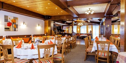 Winterhochzeit - Art der Location: Restaurant - Fridolfing - Lokal für bis zu 180 Personen, mit Bühne, Tanzfläche und Bühnentechnik - Hotel Rupertihof