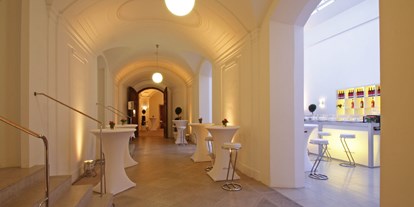 Winterhochzeit - Preisniveau: €€€ - Kleinschönbichl - Gang und Lounge - Österreichische Nationalbibliothek