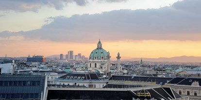 Winterhochzeit - Preisniveau: €€€€ - Höbersdorf - View from The Ritz-Carlton, Vienna - The Ritz-Carlton, Vienna