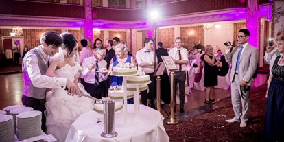 Winterhochzeit - Preisniveau: €€ - Höbersdorf - Party der Hochzeitsgäste - Austria Trend Parkhotel Schönbrunn
