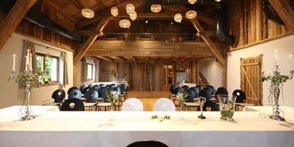 Winterhochzeit - nächstes Hotel - Lehen (Haus) - STANDESAMTLICHE TRAUUNG STADL - Laudersbach's Event-Stadl