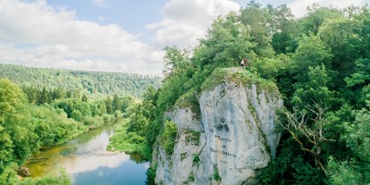 Winterhochzeit - Perfekte Jahreszeit: Sommer-Hochzeit - Herdwangen-Schönach - Steinwiese am Donauufer des Fürstlichen Park Inzigkofen