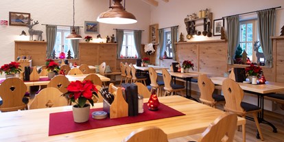Winterhochzeit - Art der Location: Gasthaus - Bayern - Ambiente - Spitzing Alm