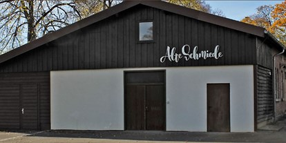 Winterhochzeit - Römerstein - Die Alte Schmiede von außen - Alte Schmiede