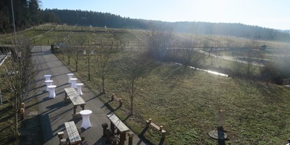 Winterhochzeit - Art der Location: Bauernhof/Landhaus - Oberösterreich - Wiese kann ebenfalls benutzt werden - Festsaal Doppelgraben
