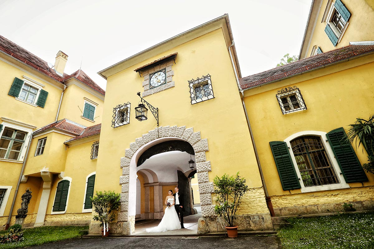 Hochzeitslocation - Feiern Sie Ihre Hochzeit auf Schloss Laubegg in 8413 Ragnitz.
Foto © fotorega.com - Schloss Laubegg