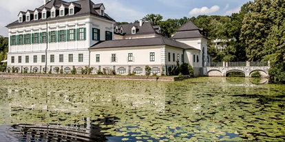 Winterhochzeit - Garten - Au am Kraking - Heiraten im Schloss Laudon in Wien.
Foto © weddingreport.at - Schloss Laudon