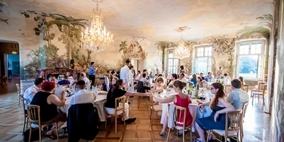 Winterhochzeit - Garten - Au am Kraking - Heiraten im Schloss Laudon in Wien.
Foto © weddingreport.at - Schloss Laudon