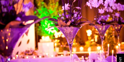 Winterhochzeit - Garten - Fürhappen - Festliche Abendstimmung bei einer Hochzeit in der Kitzmantelfabrik in Vorchdorf.
 - Kitzmantelfabrik Vorchdorf