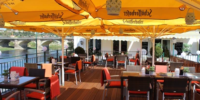 Winterhochzeit - Art der Location: Restaurant - Deutschland - Terrasse direkt an der Elbe - Bootshaus Pirna