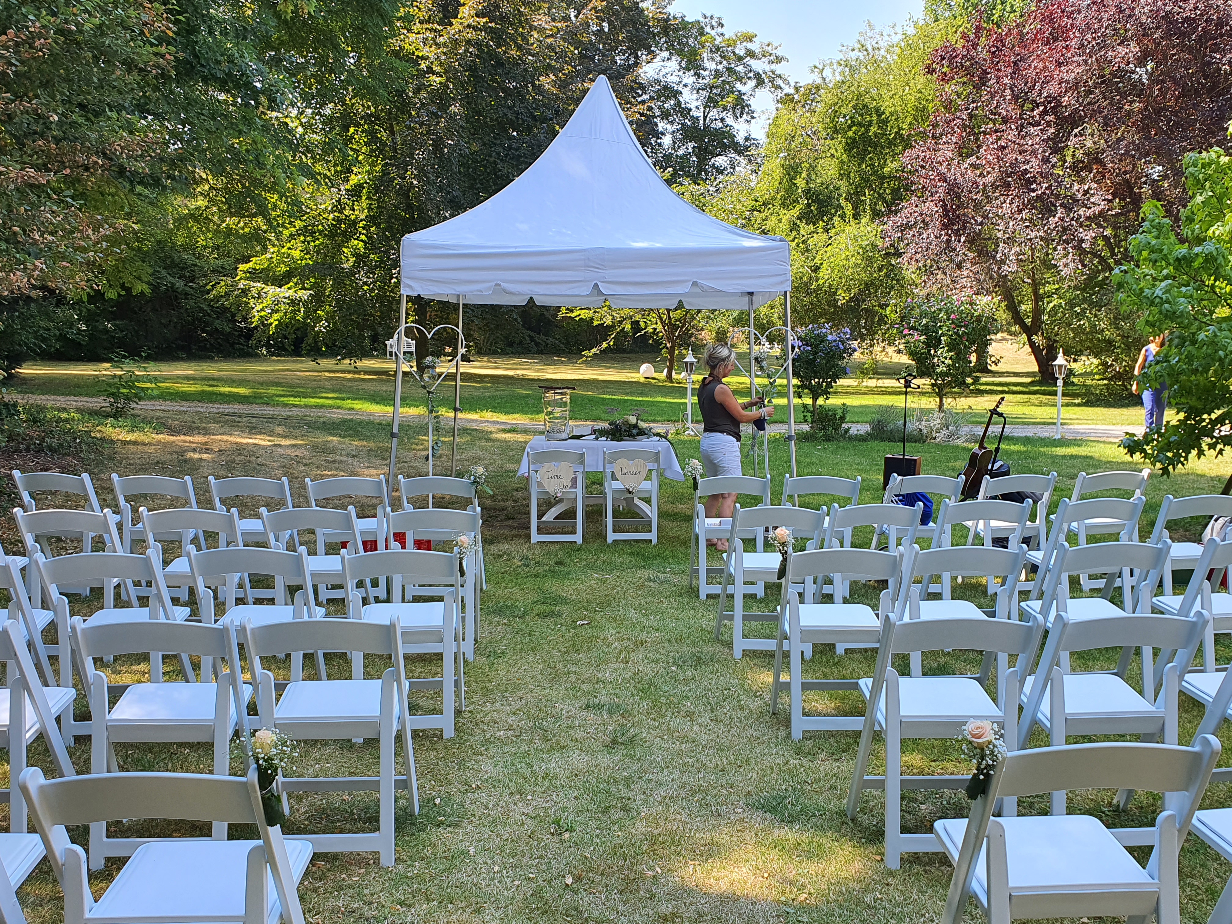Hochzeitslocation - Vintage Trauung im Hotelpark - Landhaus Danielshof