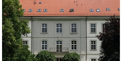 Winterhochzeit - Preisniveau: € - Baden-Württemberg - Schloss Messelhausen, Ansicht vom Park - SCHLOSS MESSELHAUSEN
