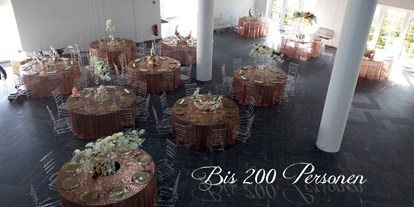 Winterhochzeit - Perfekte Jahreszeit: Herbst-Hochzeit - Schutterwald - Bis 200 Personen bei Bankett-Rundtischen. - EVENTHAUS75