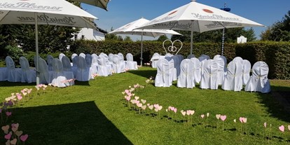 Winterhochzeit - Perfekte Jahreszeit: Frühlings-Hochzeit - Deutschland - Golfclub Röttgersbach