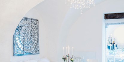 Winterhochzeit - Kapelle - Fertörákos - Der Festsaal im Gewölbe des Himmelblau. - Himmelblau Rust - Hochzeit im Vintage Haus