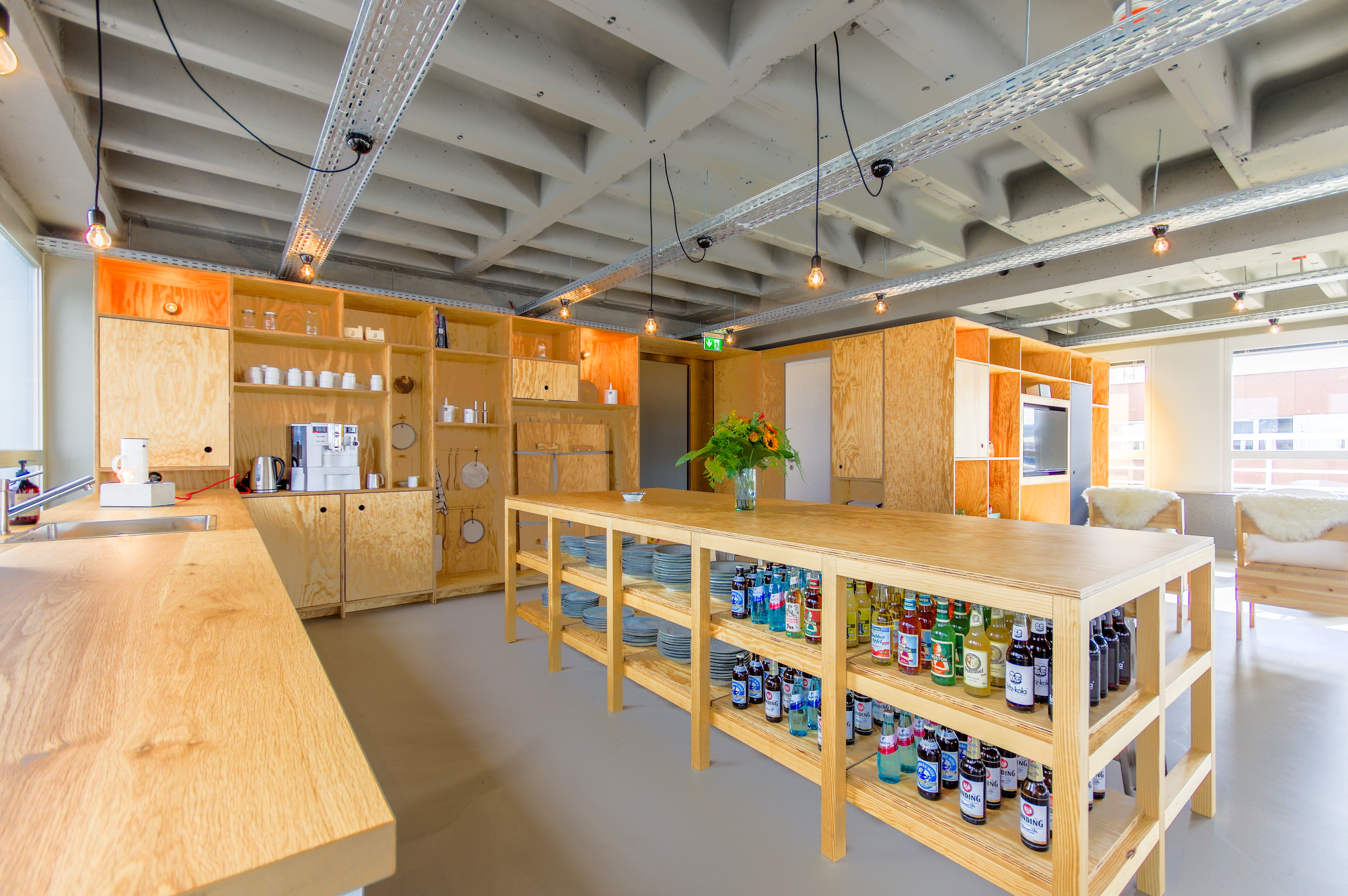 Hochzeitslocation - Die industrial Hochzeitslocation OutOfOffice Frankfurt-Sachsenhausen. - OutOfOffice Frankfurt-Sachsenhausen