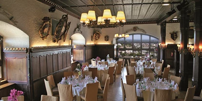 Winterhochzeit - Art der Location: Burg - Schwöll - Wappensaal - Panorama Restaurant zur Festung Hohensalzburg