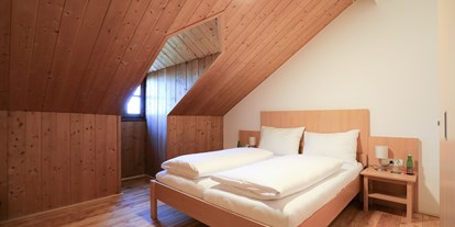 Winterhochzeit - Preisniveau: €€€ - Obertrum am See - Beispiel für ein Doppelzimmer - Erentrudisalm 