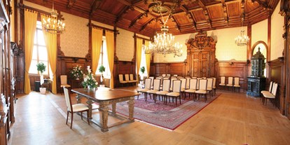 Winterhochzeit - Art der Location: Gasthaus - Oberösterreich - Standesamt Mondsee Fürstenzimmer - Schlosshotel Mondsee