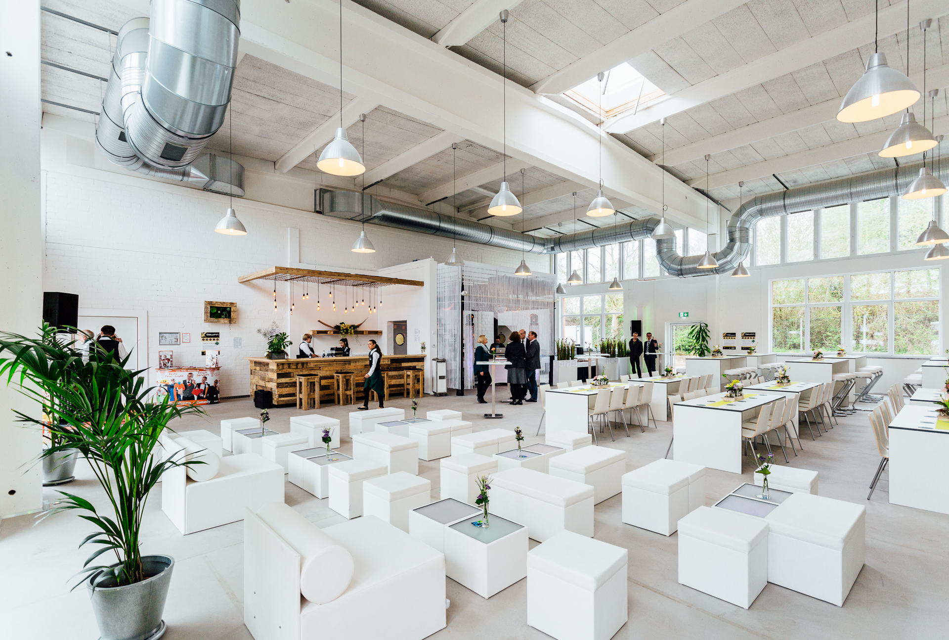 Hochzeitslocation - Das Kabelwerk bietet Ihnen einen lichtdurchfluteten, eleganten Stil mit viel Liebe zum Detail. - Kabelwerk