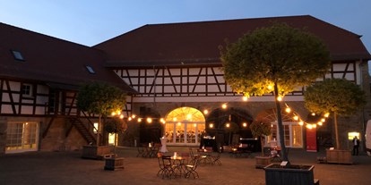 Winterhochzeit - nächstes Hotel - Kurpfalz - Abendstimmung auf dem Landgut  - Landgut Schloss Michelfeld 