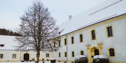 Winterhochzeit - Art der Location: im Freien - Hoßkirch - Impression Winterhochzeit - Schloss Ehrenfels