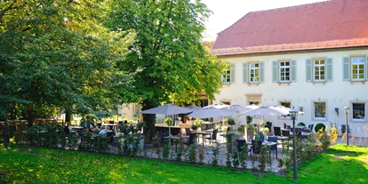Winterhochzeit - Preisniveau: €€€ - Auenwald - Terrasse des Restaurants GUTSSCHENKE - Schlosshotel Monrepos