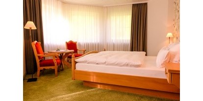 Winterhochzeit - Art der Location: Hotel - Espenau - Doppelzimmer - Waldhotel Elfbuchen 