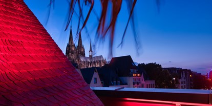 Winterhochzeit - Geeignet für: Gala, Tanzabend und Bälle - Dachgarten Rheinloft Cologne - Domblick - RHEINLOFT COLOGNE