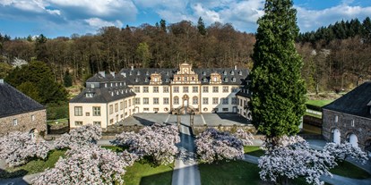 Winterhochzeit - nächstes Hotel - Siegburg - Schloss Ehreshoven