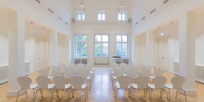 Winterhochzeit - Geeignet für: Seminare und Meetings - Garzau-Garzin - Heino-Schmieden-Saal I - Schloss Biesdorf