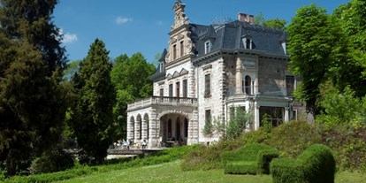 Winterhochzeit - Preisniveau: €€€ - Thüringen Ost - Blick vom Park auf die Villa Haar - Villa Haar