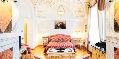Winterhochzeit - Italien - Sissi Suite - die perfekte Hochzeitssuite - Grand Hotel Imperial