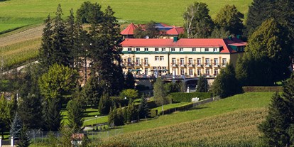 Winterhochzeit - Wösendorf in der Wachau - Hochzeitslocation Pedro´s mit 30.000m2 Foto-Park für Ihre Traumhochzeit  - Hochzeitslocation - Hotel - Eventrestaurant - Pedros