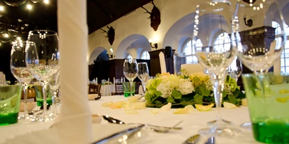 Winterhochzeit - Hochzeits-Stil: Rustic - Schwöll - Großer Saal - Restaurant Stieglkeller - Salzburg