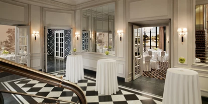 Winterhochzeit - Preisniveau: €€€€ - Harmannsdorf (Harmannsdorf) - Das Foyer unseres Banquet Floors ... Perfekt für Ihren Aperitif! - Hotel Bristol Vienna