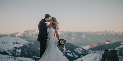 Winterhochzeit - Art des Shootings: Hochzeits Shooting - Österreich - Sonnenuntergang bei einer Winterhochzeit. - FORMA photography