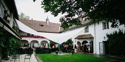 Winterhochzeit - Kratschach - Feiern Sie Ihre Hochzeit im Schloss Leonstain in Pörtschach am Wörthersee.
Foto © henrywelischweddings.com - Hotel Schloss Leonstain