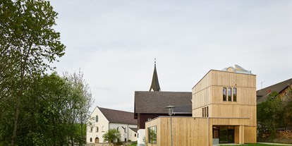 Winterhochzeit - Kirche - Selker - Foto: Kurt Hörbst, Außenansicht Green Belt Center  - Green Belt Center 