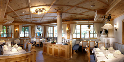 Winterhochzeit - Art der Location: Eventlocation - Kirchanschöring - Innen Restaurant Gasthof Hotel Grünauerhof - Gasthof Hotel Grünauerhof