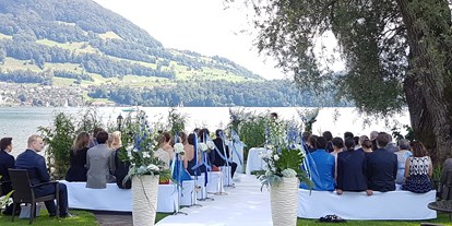 Winterhochzeit - Festzelt - Zeremonie am See im Schloss-Park - Swiss-Chalet Merlischachen