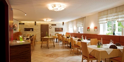 Winterhochzeit - Preisniveau: €€ - Gerlham - Restaurant & Hotel Waldesruh